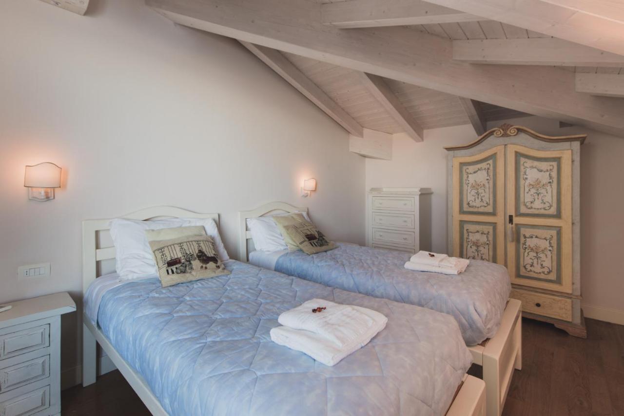 Villa Lilla Sulla Spiaggia Di San Vincenzo Luxury Екстериор снимка